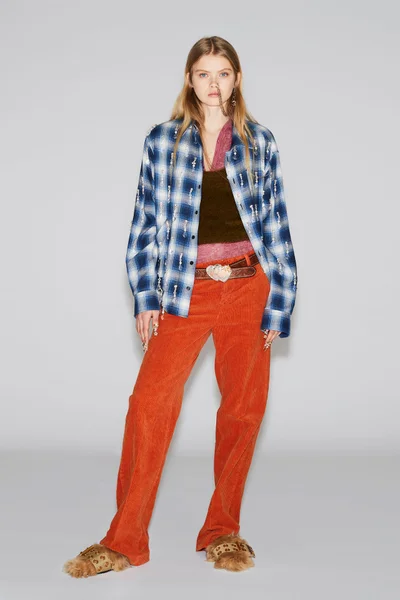 Look 15